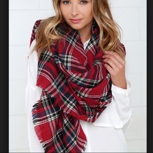 Big, Comfy and Chunky Plaid Scarf
